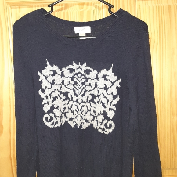 Ann Taylor LOFT navy blue embossed floral pullover sweater size L - Picture 2 of 3